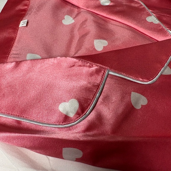 SHEIN Heart Silk Short Sleeve Top & Shorts Pajamas Set ( Valentine’s/Galantine ) - Picture 5 of 5